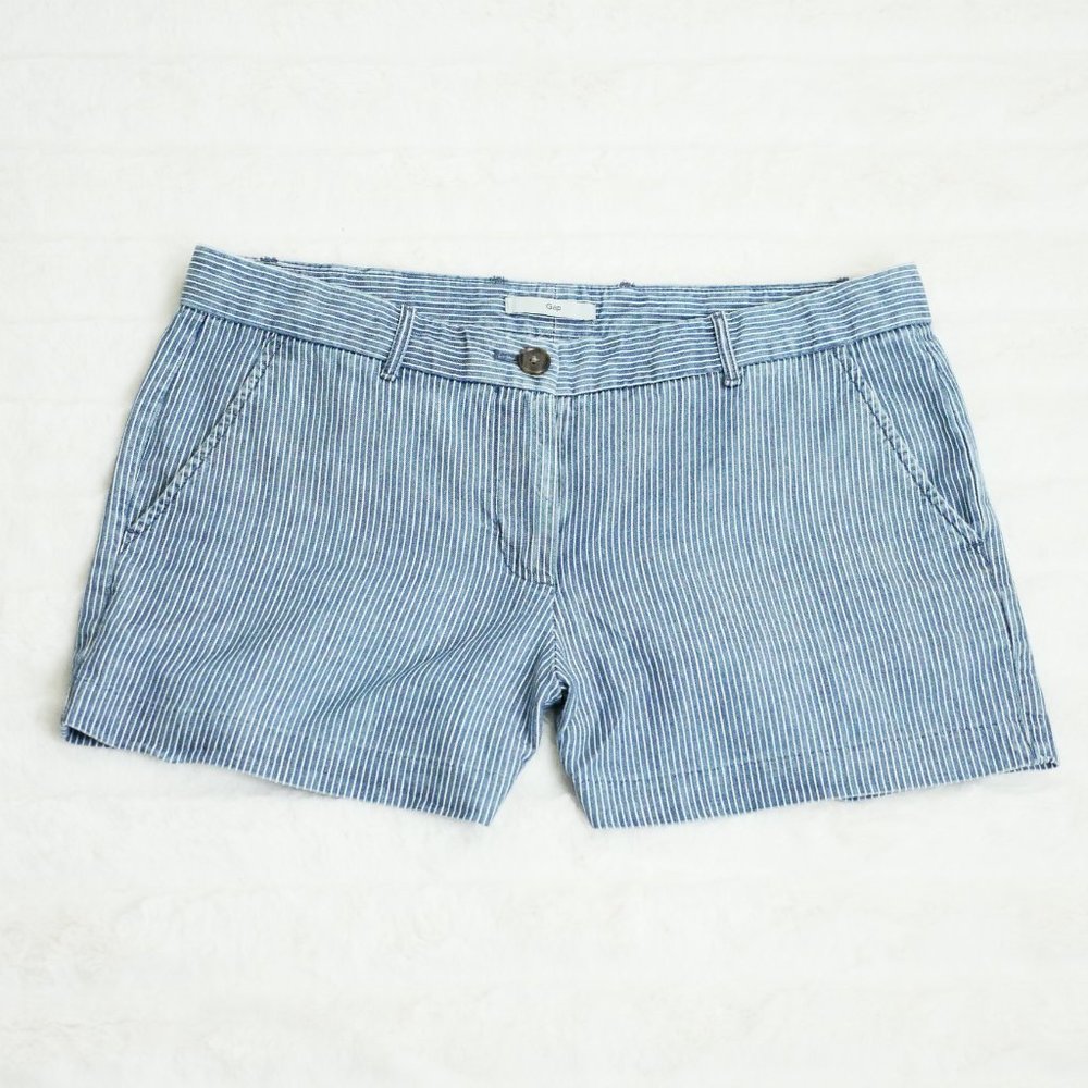 Gap Women Soft Cotton Shorts Sz 4—Blue/White Pinstripe 100% Cotton Zip